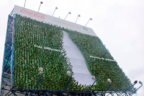 Coca-Cola / WWF: Plant Billboard