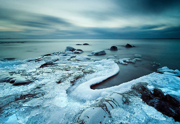 Amazing Frozen Stones