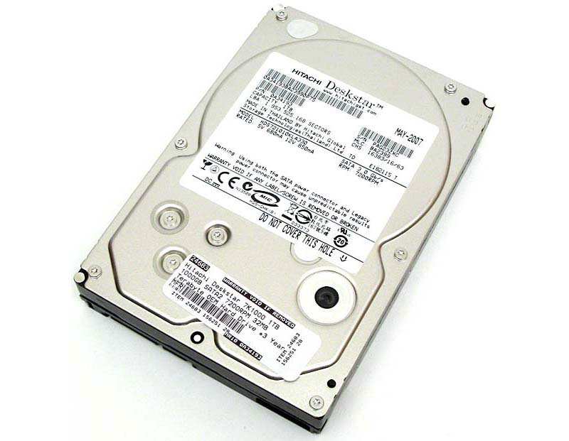 Жестком диске 7. Жесткий диск HGST Deskstar 7k500. Жесткий диск Hitachi ic35l040. Жесткий диск HGST ic35l120avv207. Эволюция жесткого диска.