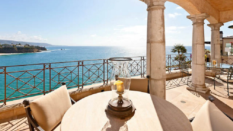 Italian Villa in Laguna Beach 1